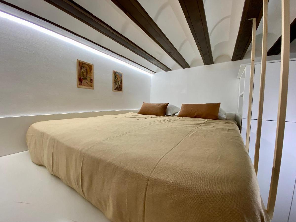 Апартаменты Cosy Studio In Alameda District Севилья Экстерьер фото