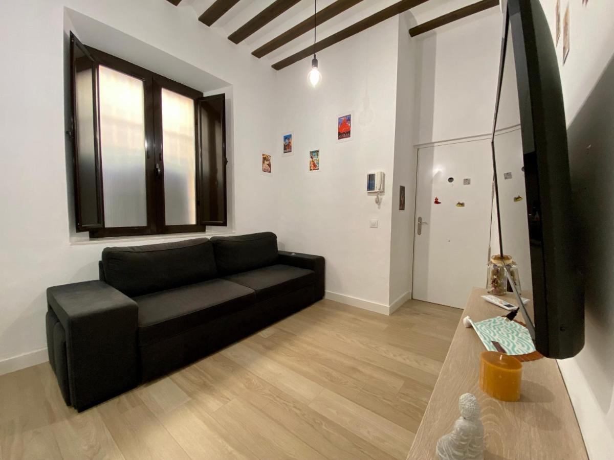 Апартаменты Cosy Studio In Alameda District Севилья Экстерьер фото